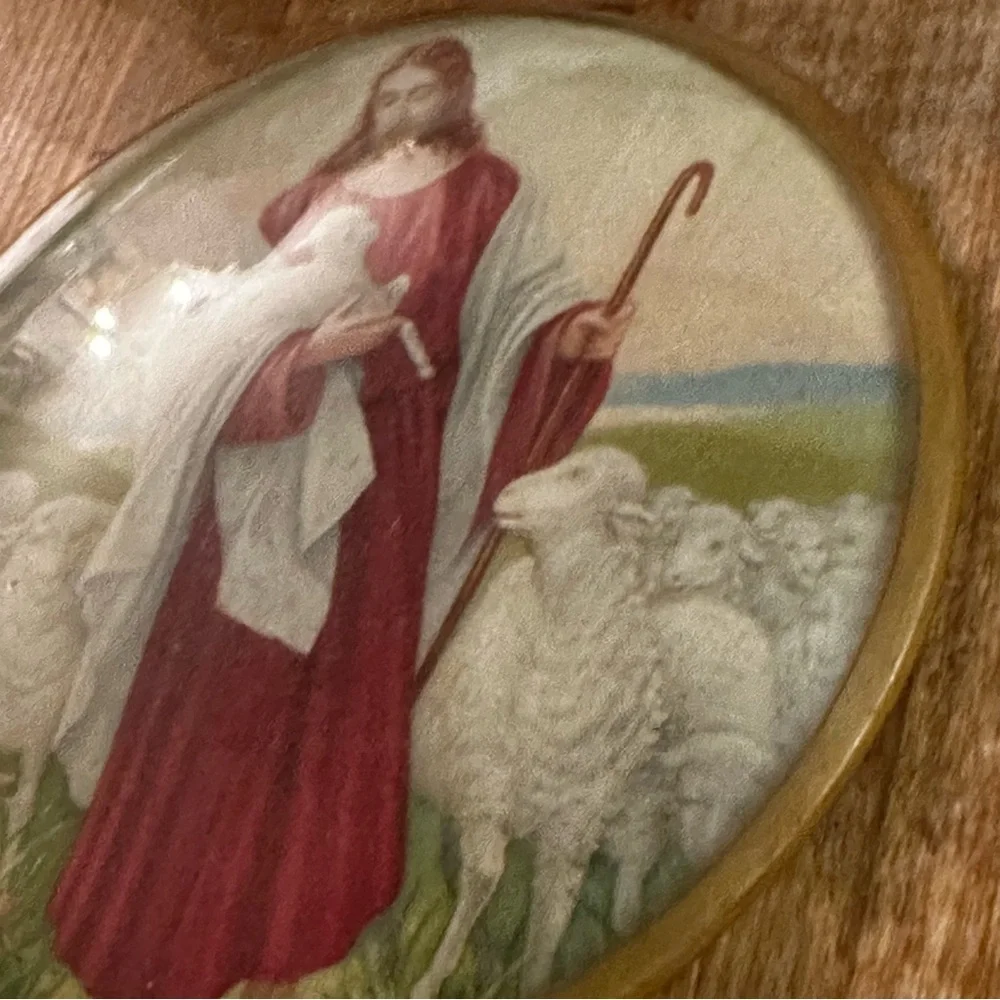Vintage 1948 Bubble Glass Wall Plaque Jesus the GoodShepherd Christian Art - Picture 2 of 8
